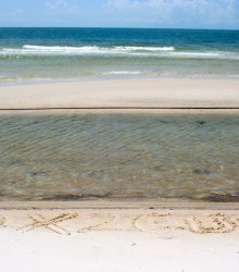 PDX 2 Gulf Coast in sand, photo by Anna Brones